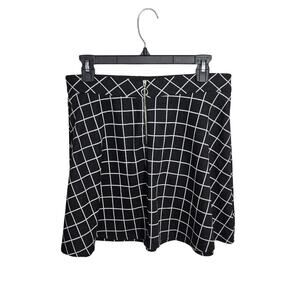 Joe B Black & White Checkered A-Line Elastic Waist Mini Skirt Size Large